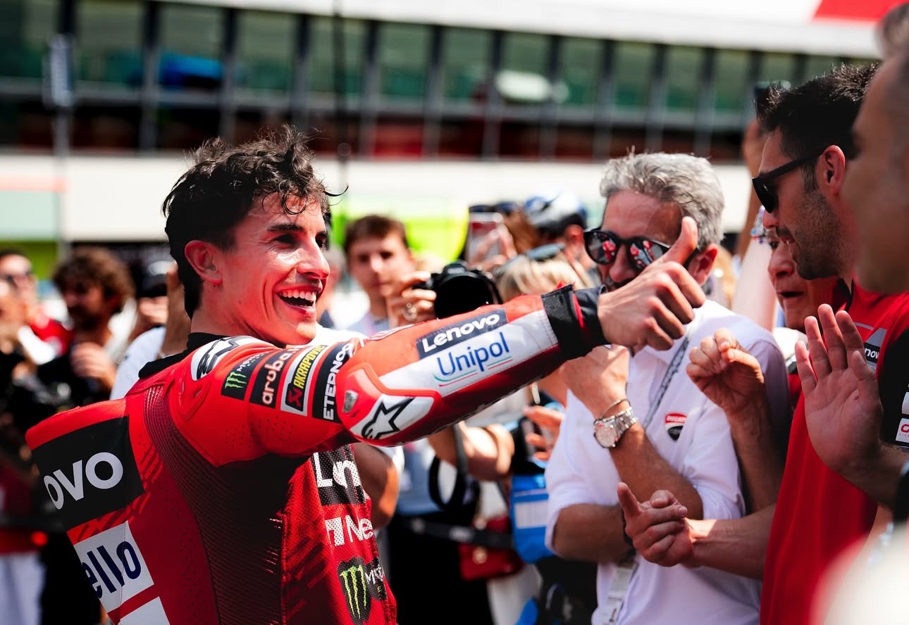 93 VICTORIAS PARA EL #93: Márquez mágico en Mugello tras unas vueltas iniciales sensacionales